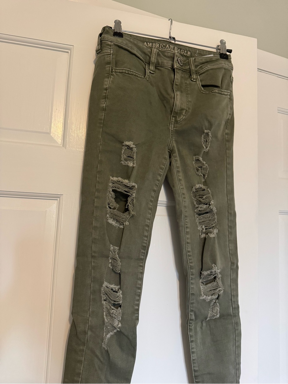 American Eagle Outfitters Olive Skinny Distressed Jeans